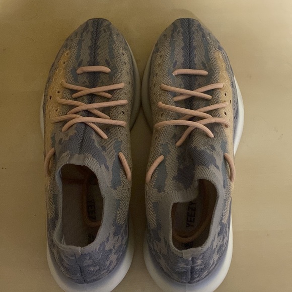 YEEZY BOOST 380 - Mist - Authentic, size 11 - Picture 4 of 6